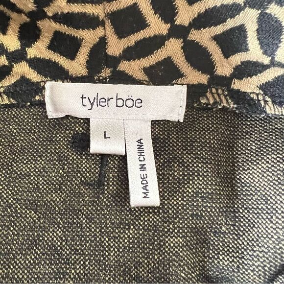 Tyler Boe Cowl Neck‎ Front Pocket Geometric Black/Gold Print Dress - L - Picture 11 of 11